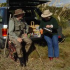 Simon and Cath having a cuppa